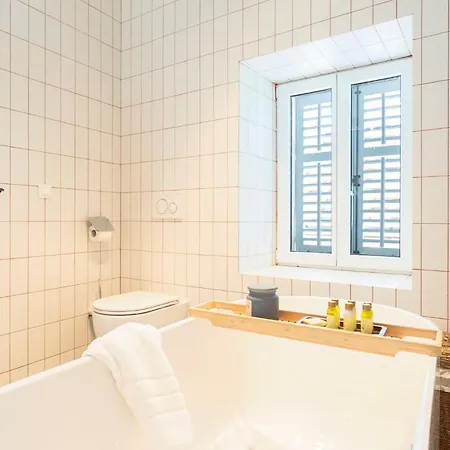 Good Vibrations In Center 80m2 For 2 Glavica Apartmán